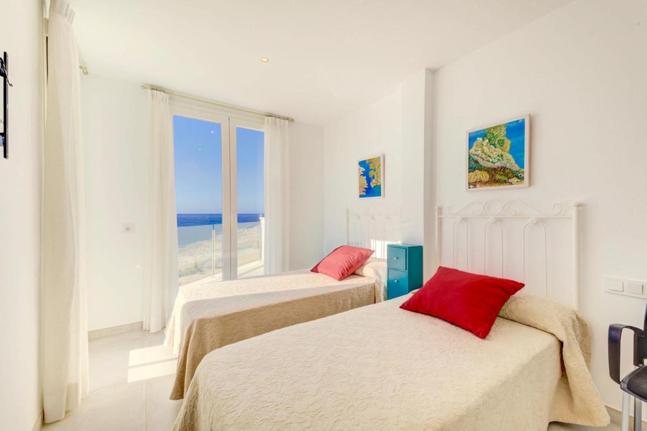 Beachfront Apartment Migjorn Cel By Sealand Villas كولونيا سانت خورذي المظهر الخارجي الصورة